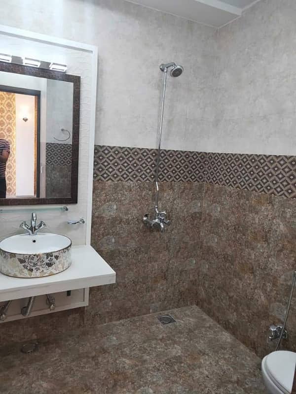 12 Marla House Islamabad G 13 old 2 Years 6 Bedroom Attach Washroom VIP Location 21