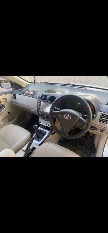 Toyota Corolla XLI 2013 4