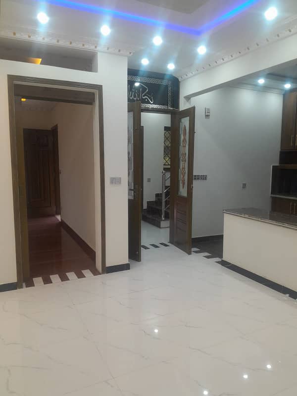 10 Marla Triple Storey House For Sale 4