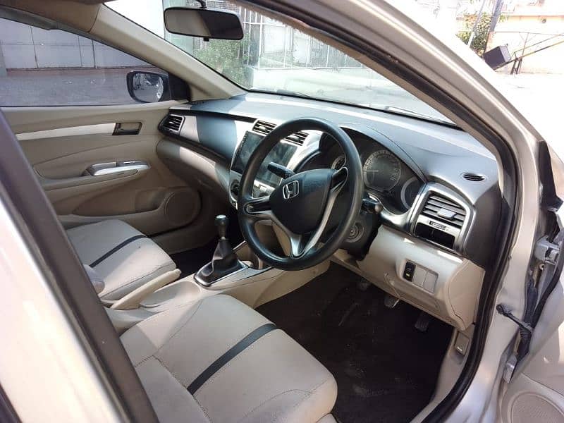 Honda City IVTEC 2015 4