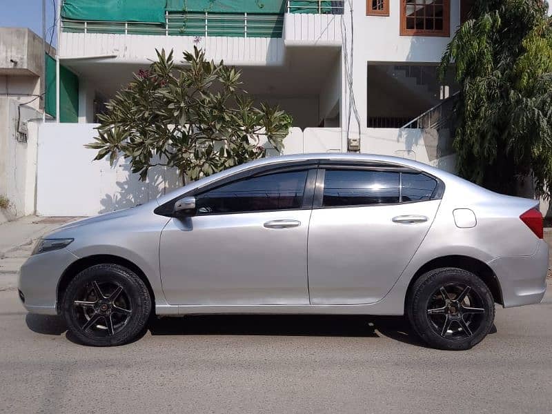 Honda City IVTEC 2015 12