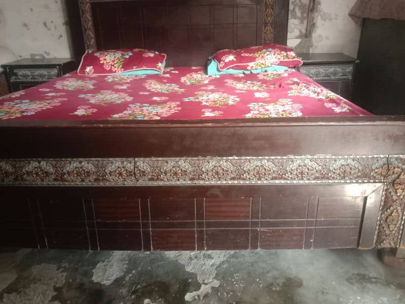 Bed And side drawer for sale 3