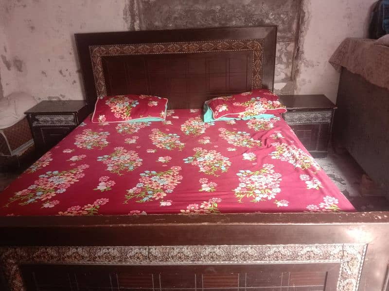 Bed And side drawer for sale 4