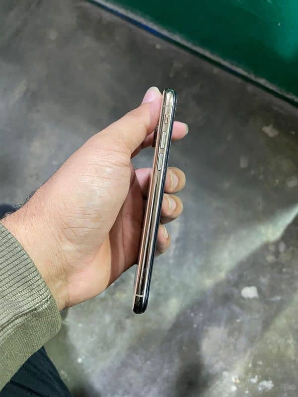 iphone xs  non pta 8