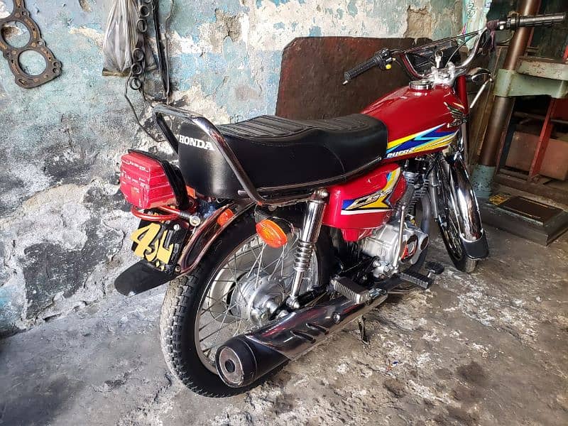 new condition need and clean bike 5