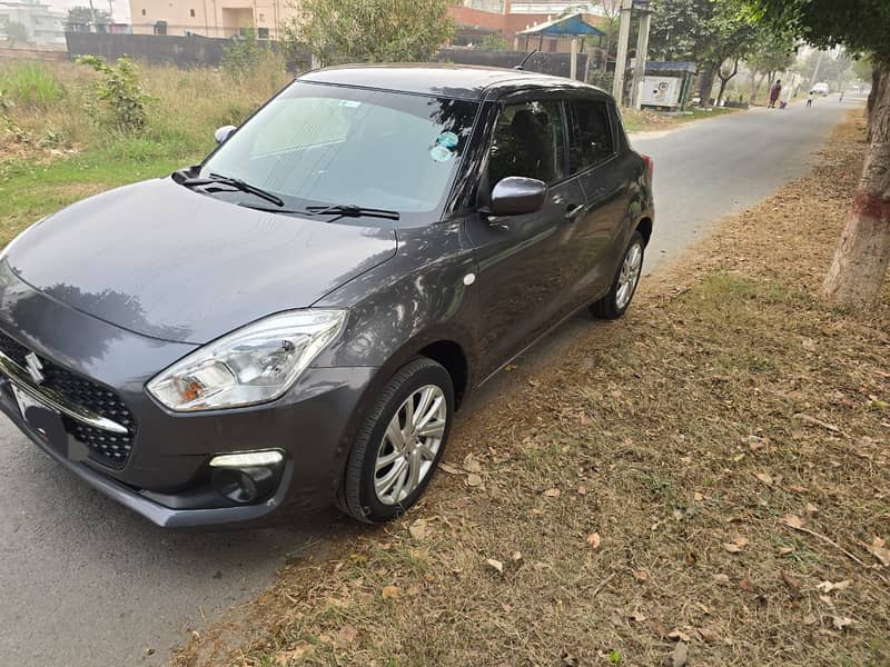 Suzuki Swift 2022 Gl CVT  like brand New 2