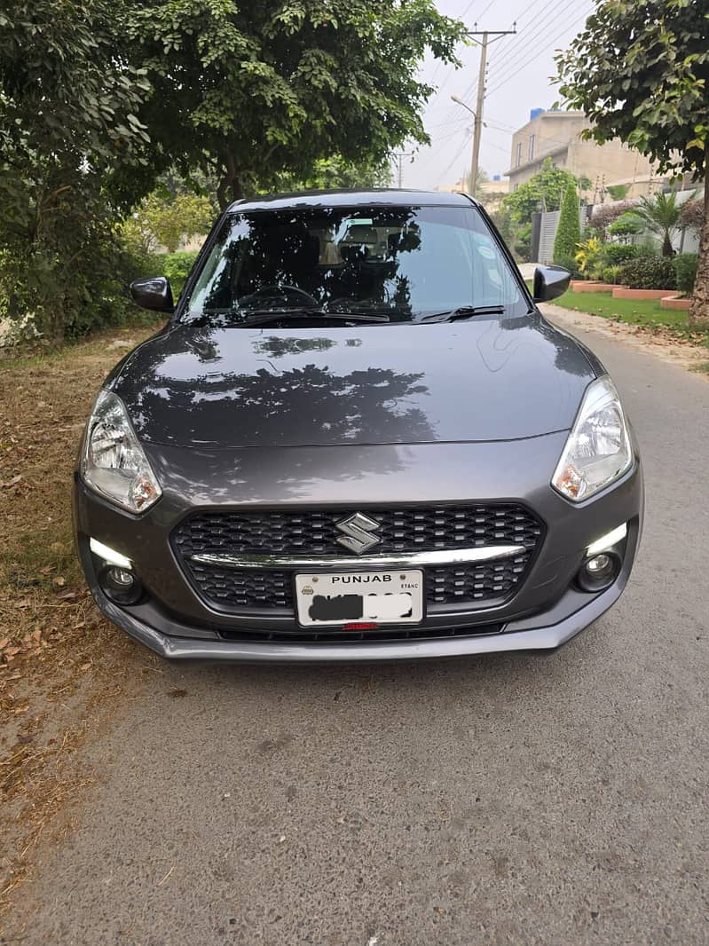 Suzuki Swift 2022 Gl CVT  like brand New 13