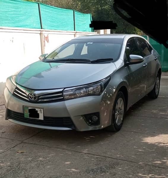 Toyota Corolla Altis 2015 1