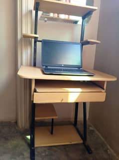 computer table