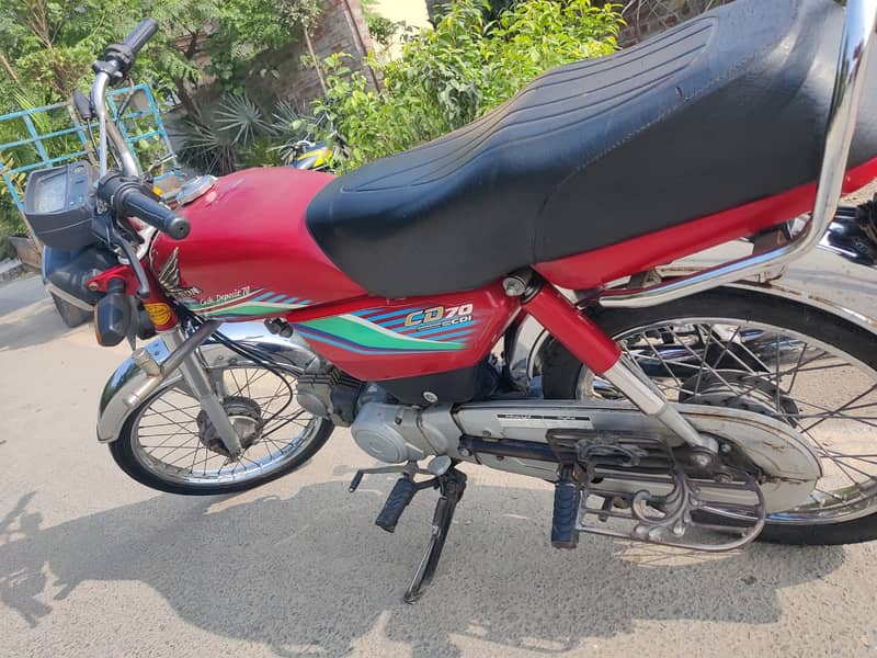 Honda 70 | First Owner | 95000 | Lush condition | Original Tanki Taapy 10