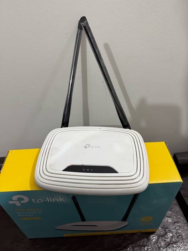 TP-Link Wireless Router TL-WR841N 1