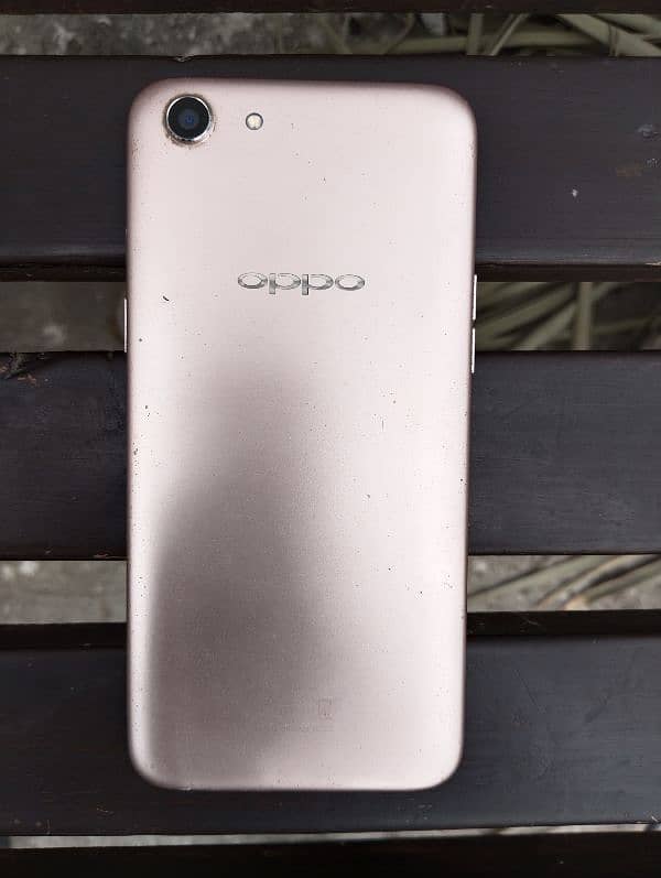 Oppo a83 mobile 32gb rom 3gb ram Good Condition 0