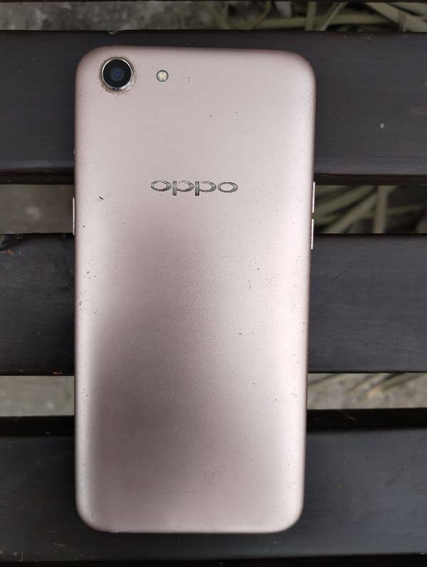 Oppo a83 mobile 32gb rom 3gb ram Good Condition 2