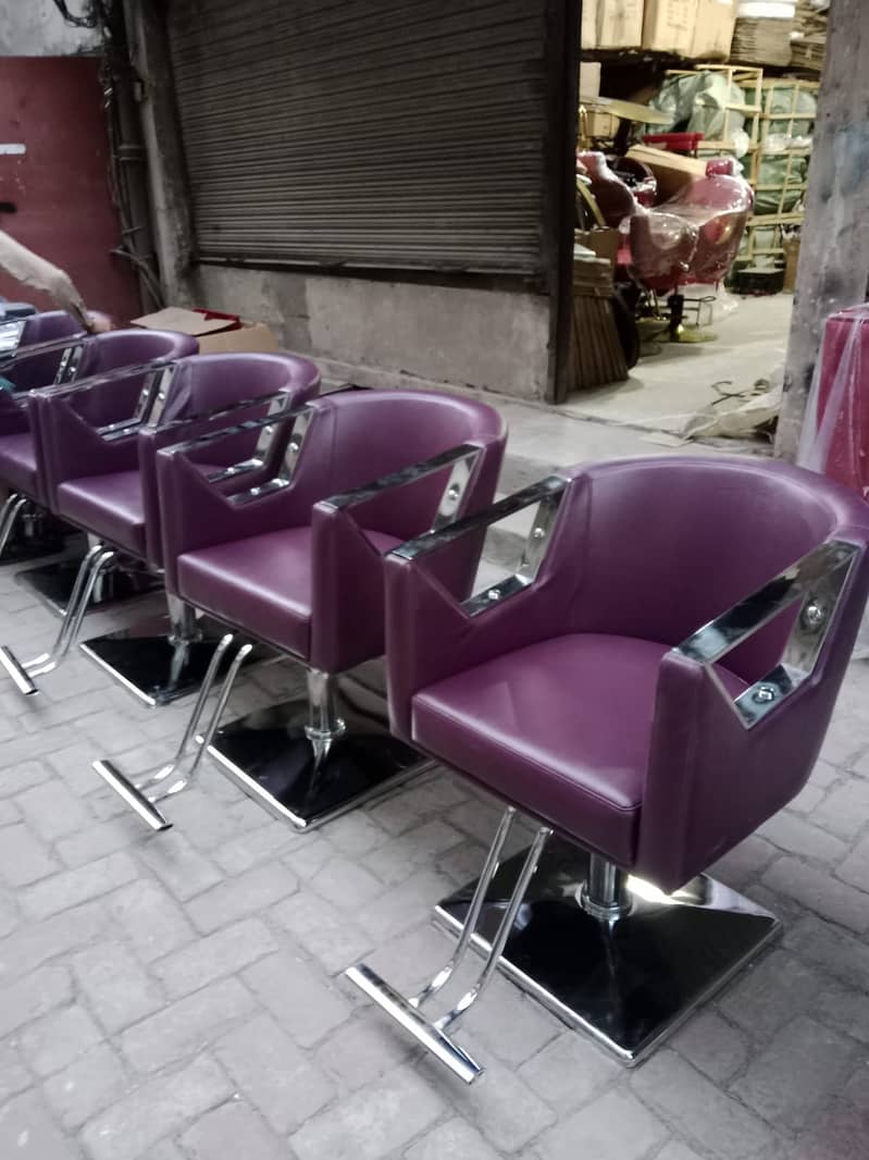 Saloon Chair/Barber Chair/Hair Wash Unit/Pedicure/Manicure/Salon Chai 4