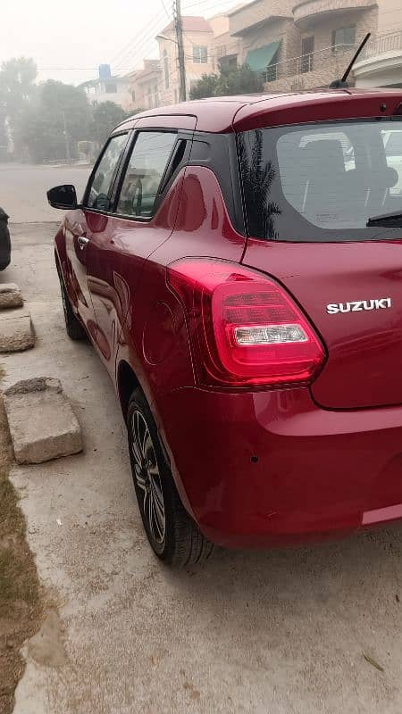 Suzuki Swift 2022 GLX Full Option 3