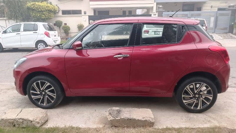 Suzuki Swift 2022 GLX Full Option 4