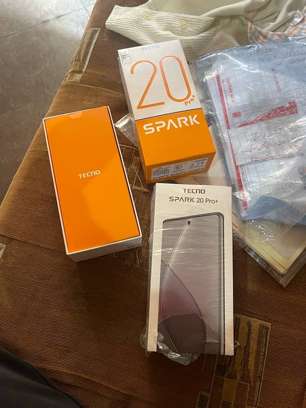 tecno spark 20 pro plus 0