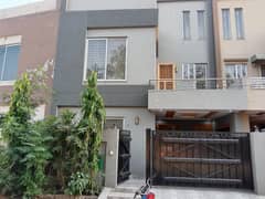 5 Marla House For Sale in Bahria Town Lahore