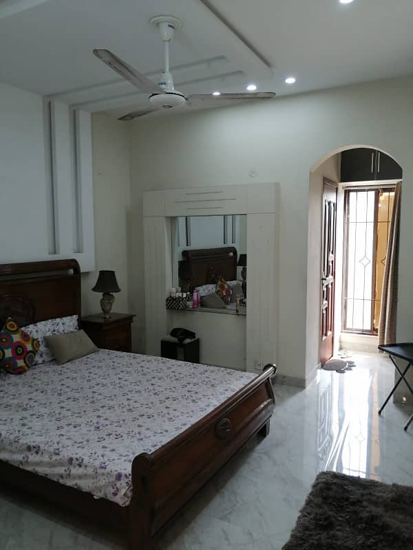 1 Kanal Fully Furnished House For Rent in Bahria Town Lahore. 24