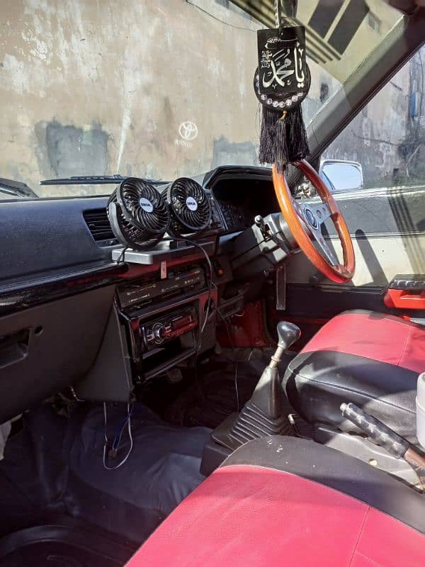 Toyota Corona 1984 4