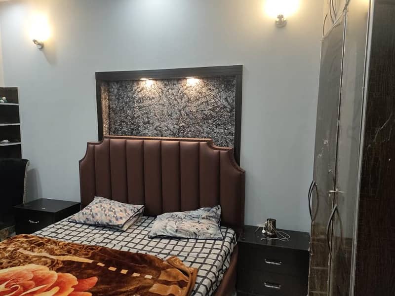 10 Marla Fully Furnished House For Rent in Bahria Town Lahore 3