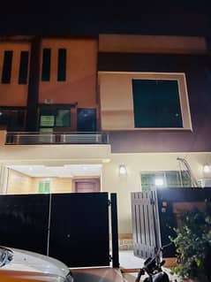 5 Marla Fully Furnished House For Rent in Bahria Town Lahore.