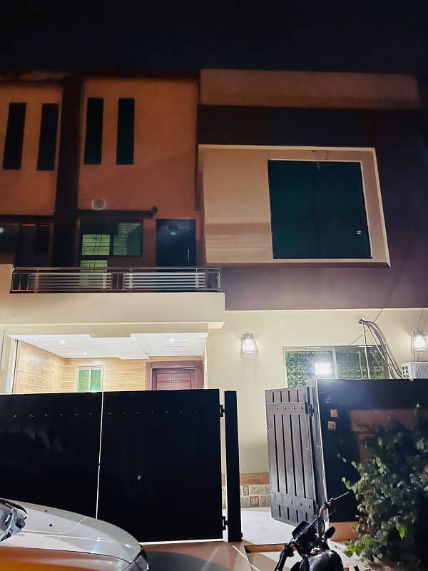 5 Marla Fully Furnished House For Rent in Bahria Town Lahore. 0