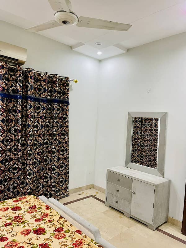 5 Marla Fully Furnished House For Rent in Bahria Town Lahore. 15