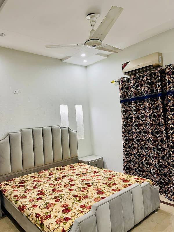 5 Marla Fully Furnished House For Rent in Bahria Town Lahore. 16