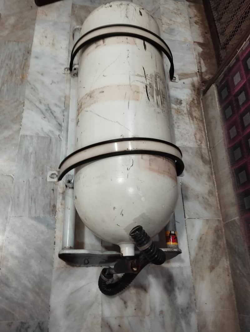 CNG Cylinder with Kit for Sale 0