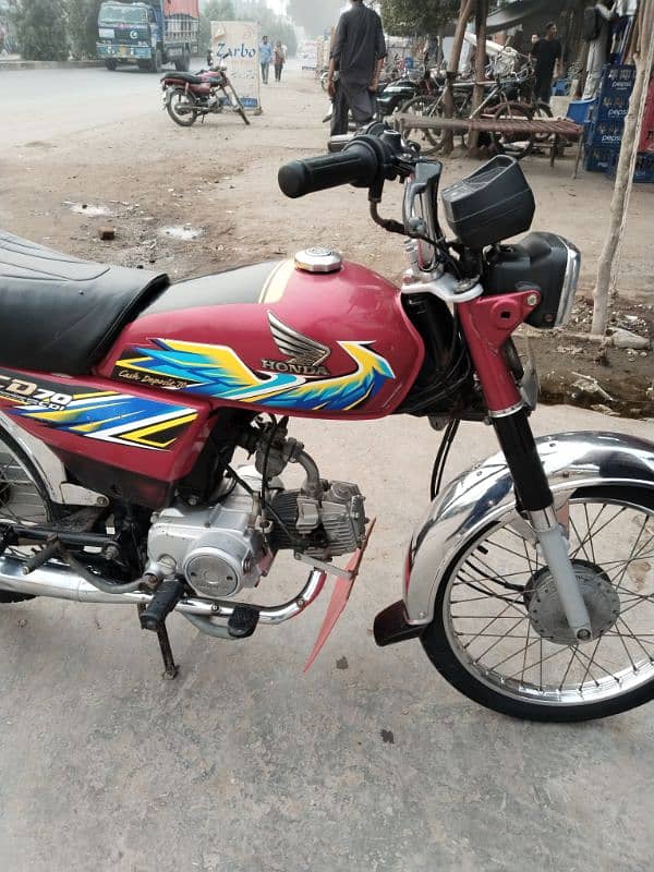 Honda 21model /03059828439/urgent sell original bike 0