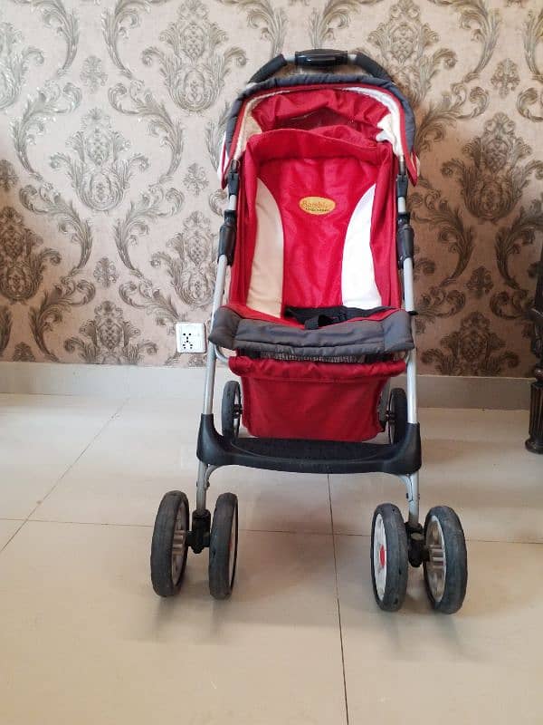 zubaidas baby pram 2