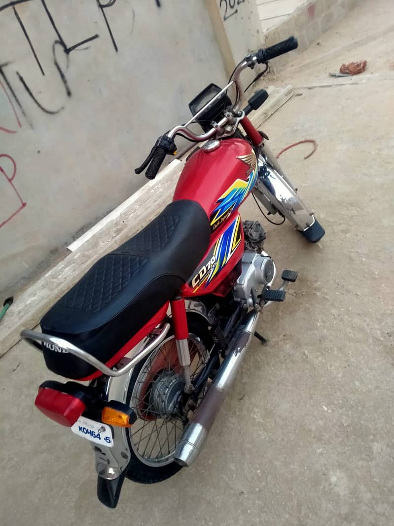 Honda CD 70 2021 6