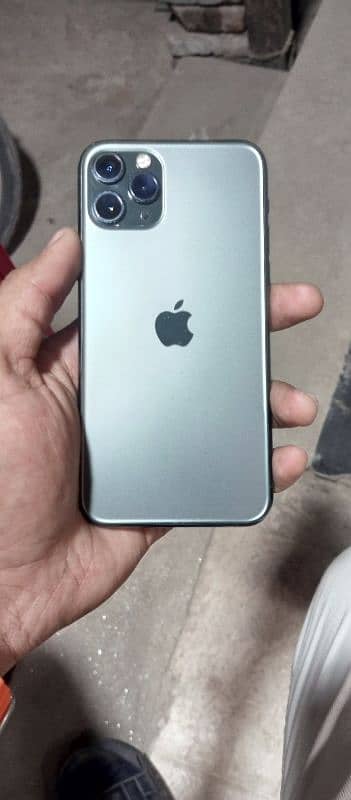 I phone 11 pro full ok 10/10 lush 64gb jv 03087144371 WhatsApp 0