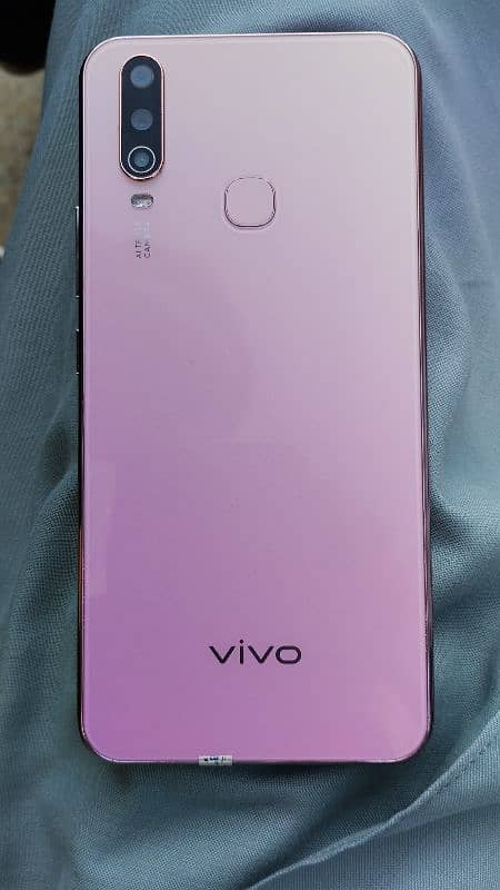 Vivo Y17 0