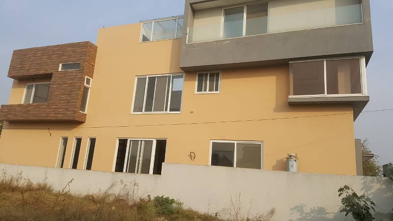 1 kanal house for sale in E11 11