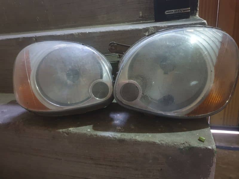 Hyundai Santro Headlights 1