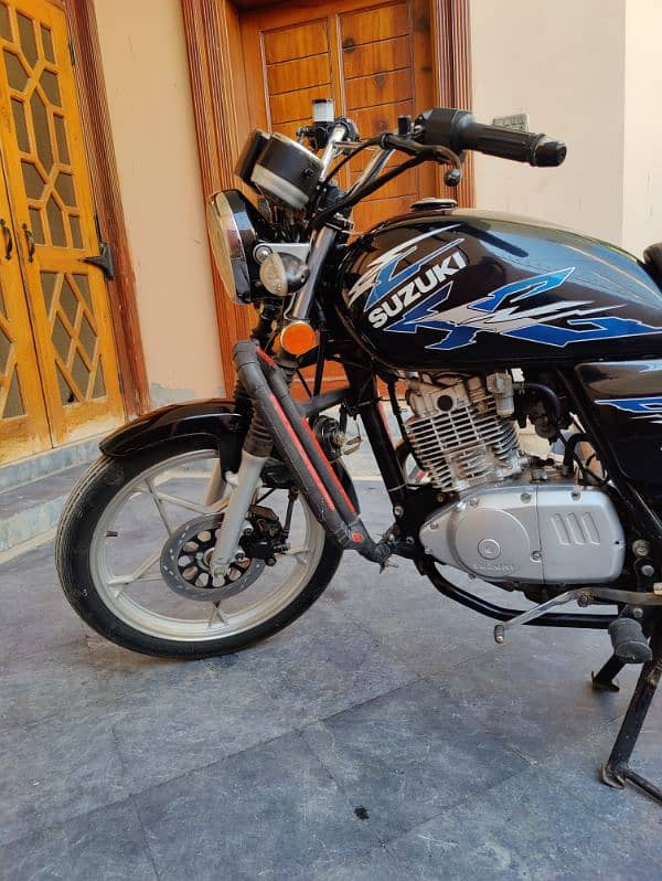 Suzuki GS 150 SE 2022 model urgent sale 5