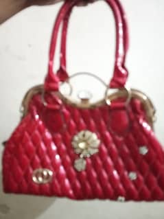 Red amazing handbag for sale