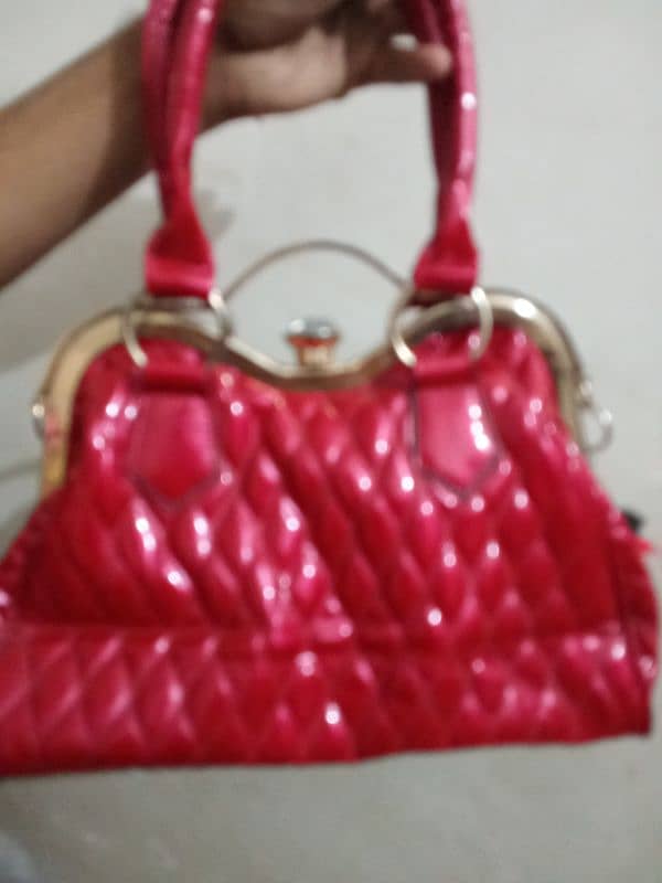 Red amazing handbag for sale 1