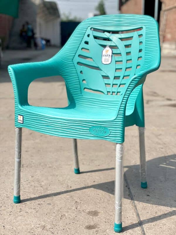 Plastic Chairs 10