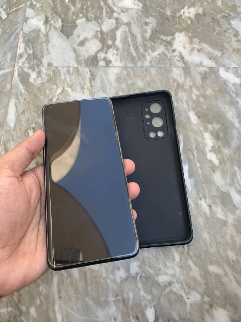 Oneplus 9 pro dual sim 4