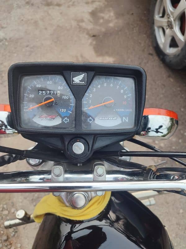 Honda CG 125 self Start in good condition 7