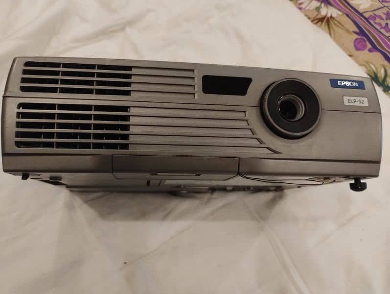 Epson Projector ELP-52 1