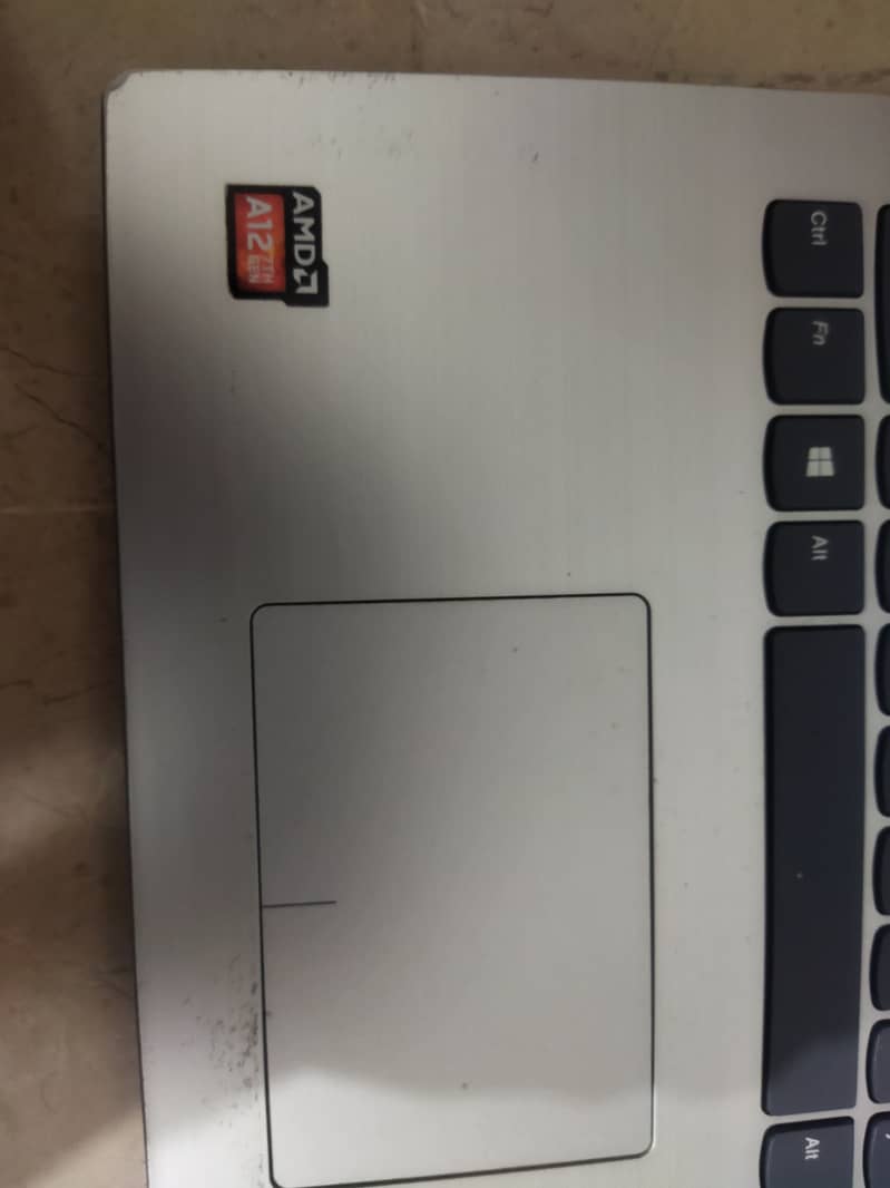 Lenovo IdeaPad 320 7th gen 3