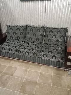 Sofa set