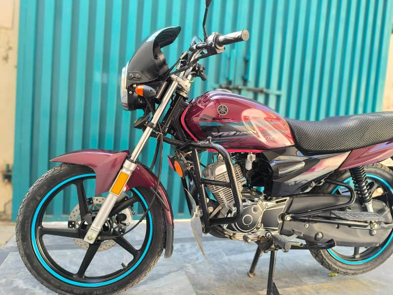 YAMAHA YB 125Z-DX (2023) MODEL 0