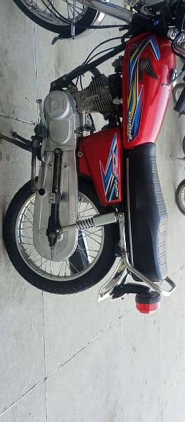 Honda 125 urgent sale need cash available for sale 3