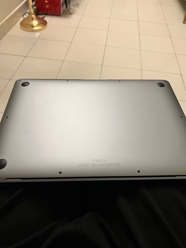 Apple Macbook Air M1 4