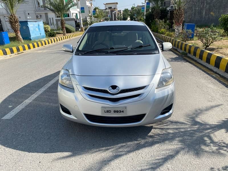 toyota belta 1.0 2009/13 lahre reg 2